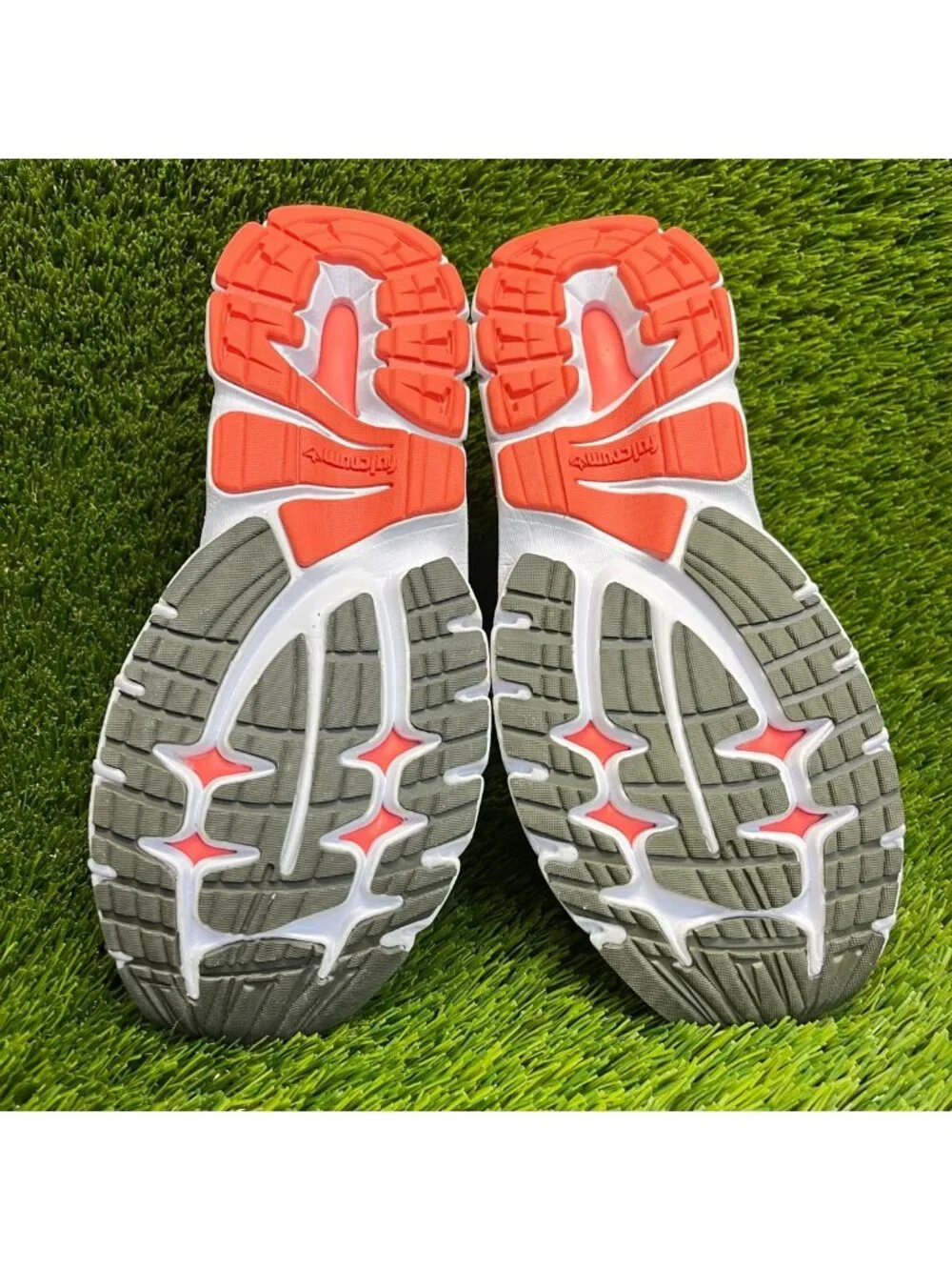 Karhu Fast 7 MRE Womens Size 9 Jet Black Coral Athletic Running Shoes Sneakers